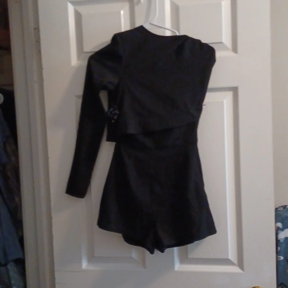 Top - Picture 4 of 4